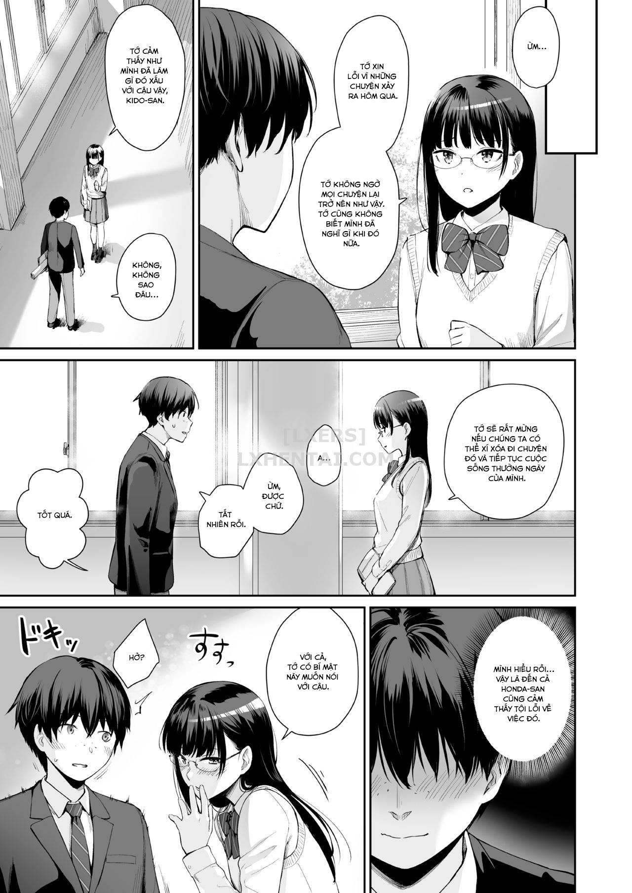 Đọc truyện hentai Tôi là người duy nhất không được chịch trong nhà - Chap 2