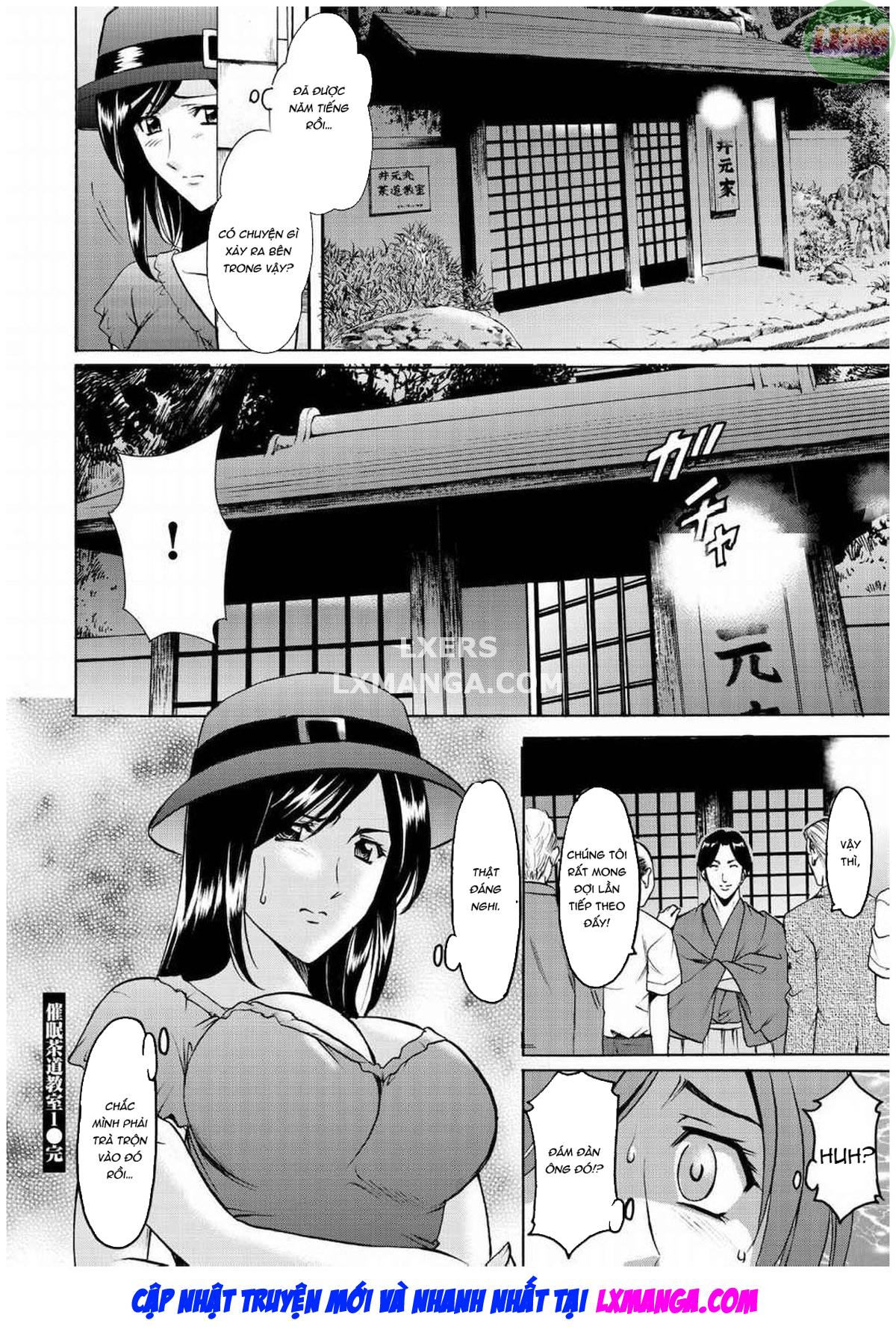 Đọc truyện hentai Vợ đi tắm công cộng - Chap 5