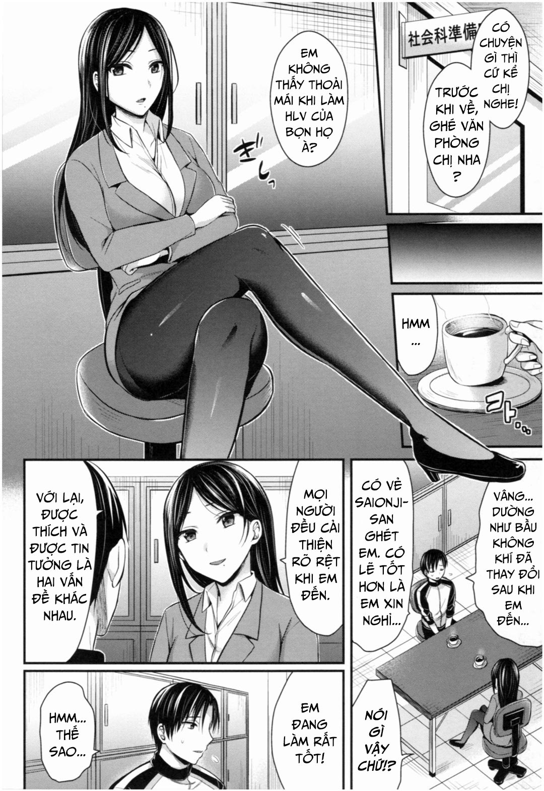 Đọc truyện hentai Joshi Rikujoubu Harem Training - Chap 4