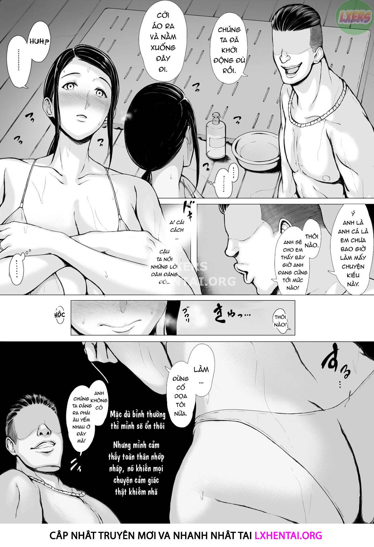 Đọc truyện hentai Hahagui Ottori Okaasan ga Toshishita Yarichin ni Nerawareru Toki - Chap 2A
